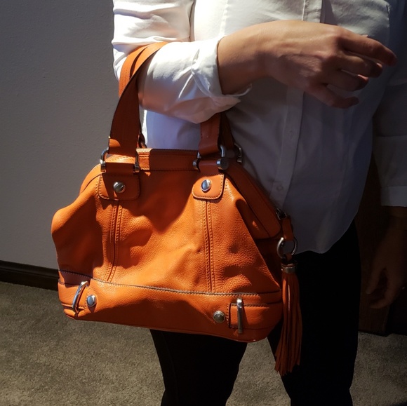 B Makowsky Orange Bag - Picture 4 of 4